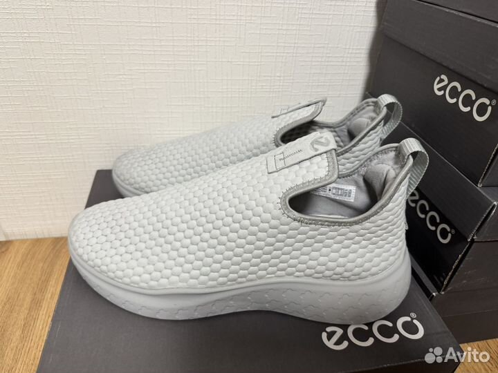 44 Кроссовки ecco therap M