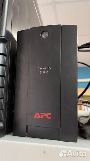 Источник бесперебойного питания APC Back-UPS 500