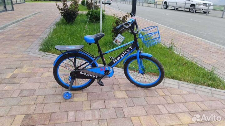 Велосипед для 5-8 лет,в идеальном состоянии