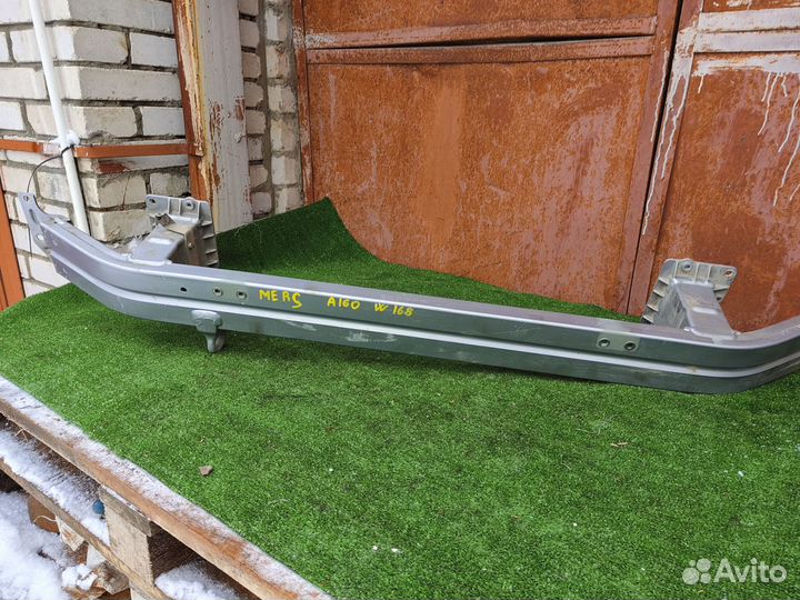 Усилитель переднего бампера Мерседес A160 W168
