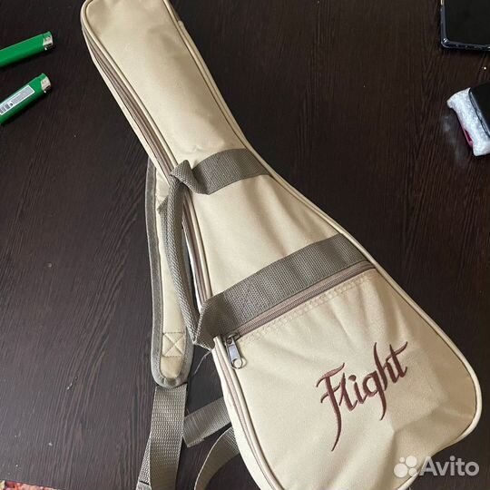 Гитара укулеле