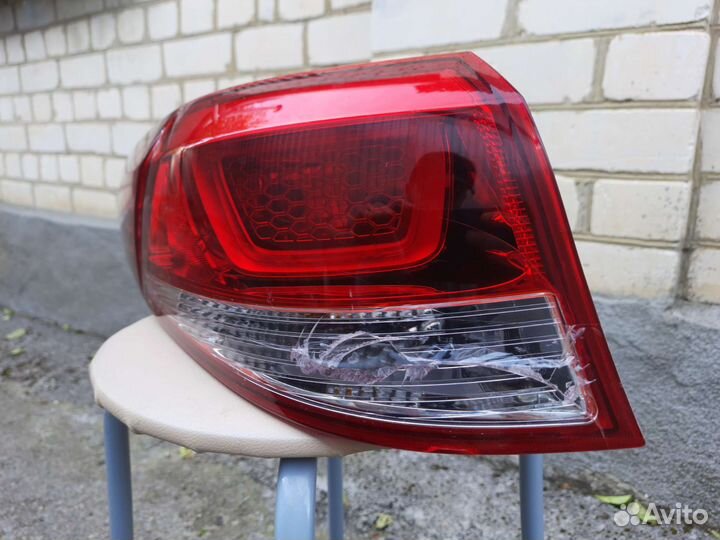 Левый задний фонарь Kia Rio 3 седан рестайлинг