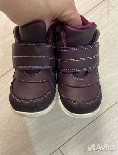 Ботинки детские 23 размер