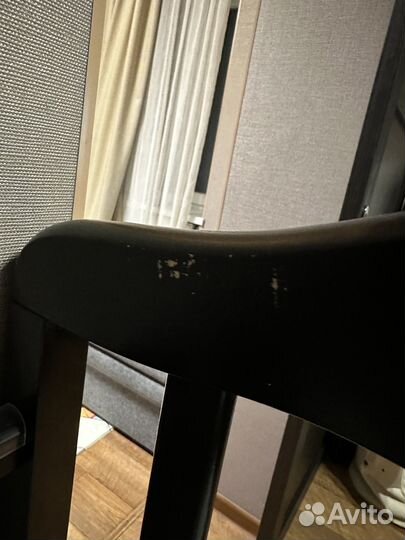 Детская кроватка с маятником и матрасом