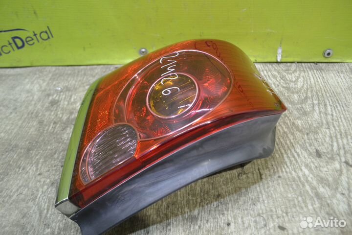 Фонарь задний левый Toyota Avensis 2 2003-2006