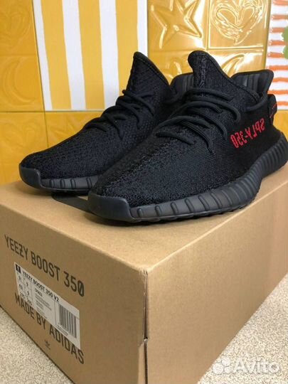 Adidas Yeezy Boost 350V2 Black Red Оригинал