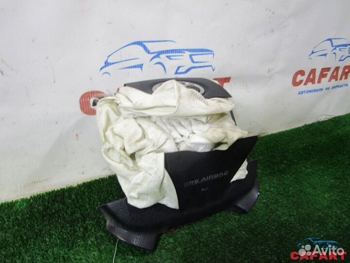 Airbag на руль toyota land cruiser UZJ200 2uzfe