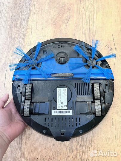 Робот пылесос Philips