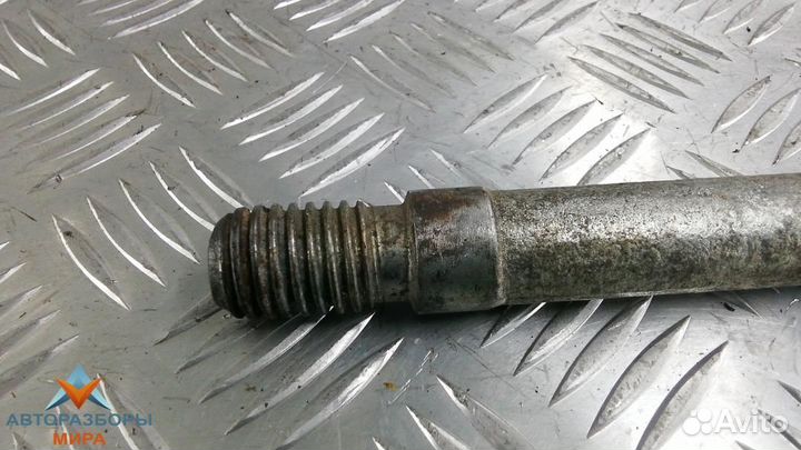 Крюк буксировочный Mercedes-Benz C-Класс W204/S204