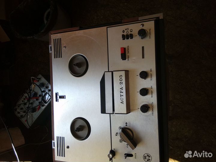 На разбор магнитофоны Илеть 101 2.ск и Астра-5