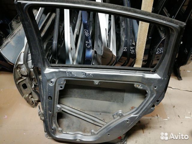 Дверь задняя правая Volkswagen Passat B5