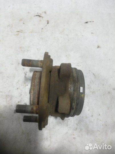 Ступица передняя Nissan Teana