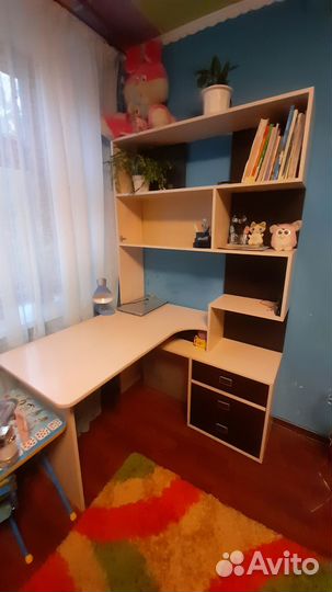 Письменный стол угловой бу