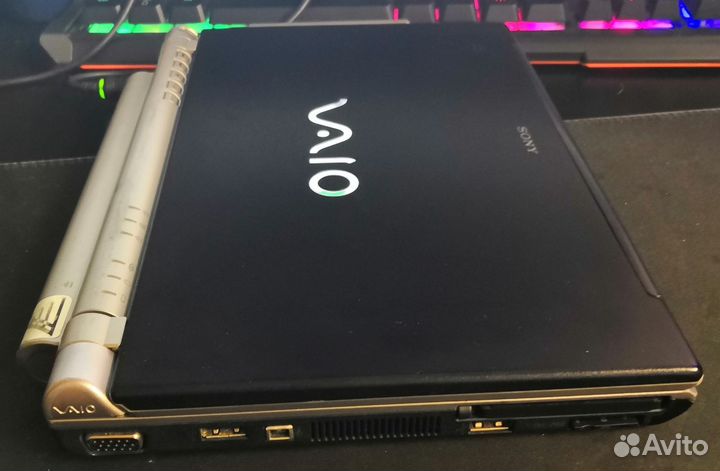 Нетбук sony vaio