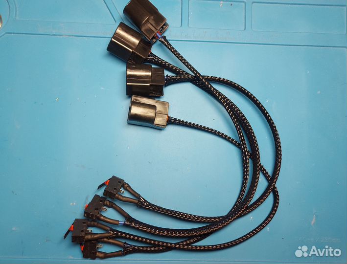 Концевик датчик капота mitsubishi