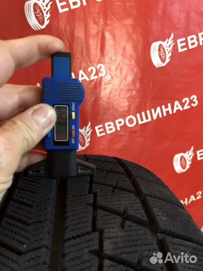 Bridgestone Blizzak VRX 215/60 R16 95Q