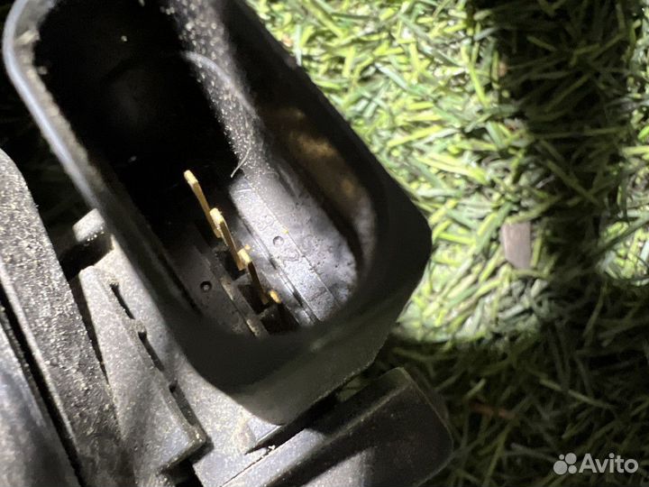 Коллектор впускной Volkswagen Polo