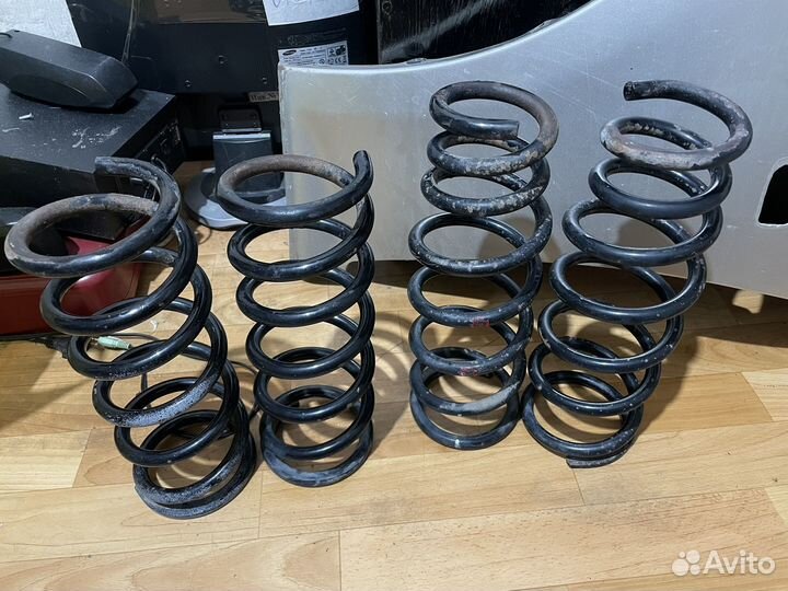 Toyota Mark 110 Пружины