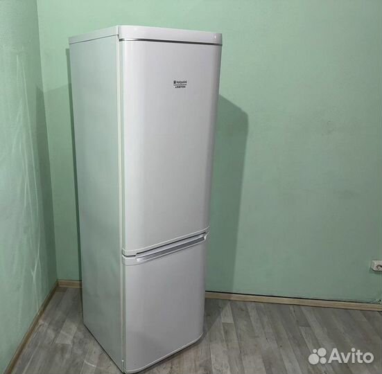 Холодильник hotpoint ariston бу no frost