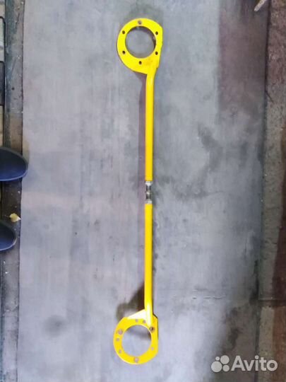 Распорка передних стоек