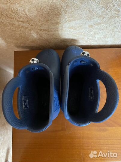 Резиновые сапоги crocs