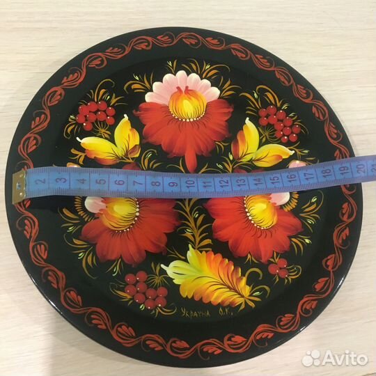 Тарелка настенная петриковская роспись