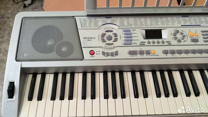 Синтезатор Supra SKB-614 со стойкой