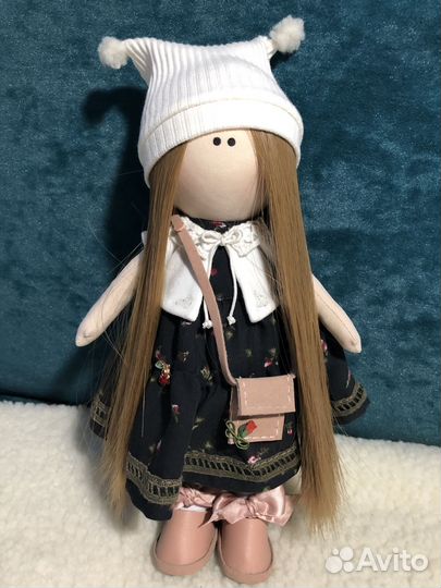 Кукла интерьерная