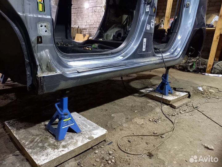 Порог левый и правый Citroen c3 Picasso