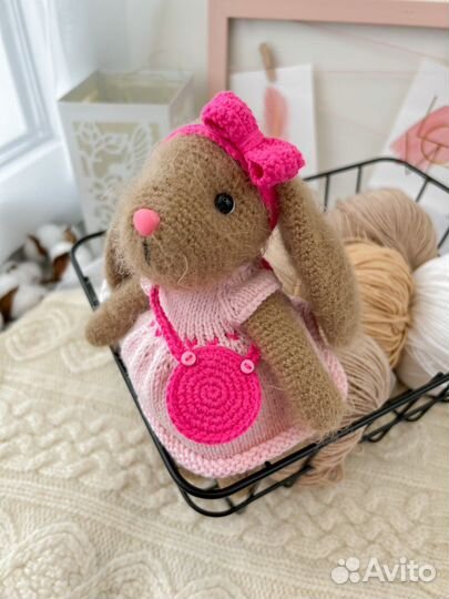 Вязаный зайчик