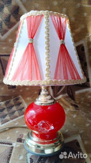 Мининастольная лампа