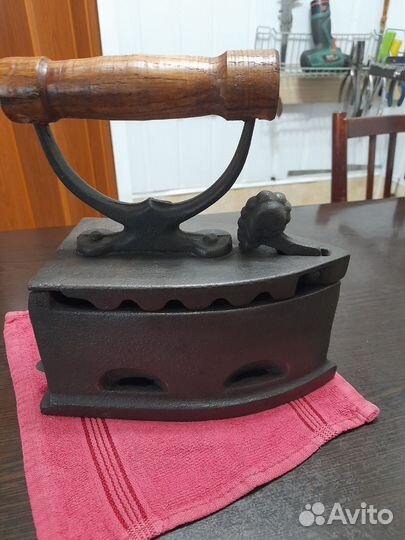 Утюг жаровой