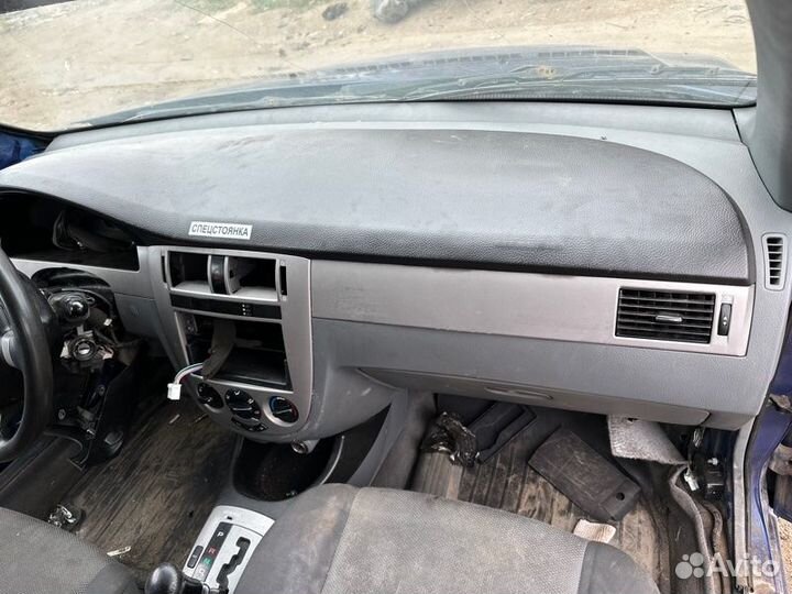 Торпедо Chevrolet Lacetti седан 1.4 F14D3 2012