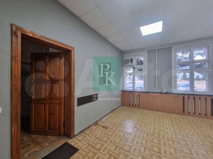 Офис 57 м2 с юрадресом на Руднева