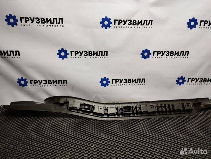 Накладка порога Volvo FH4 82212693