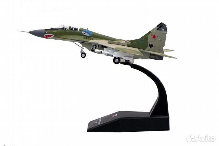 Модель самолёта Миг-29 Россия, бортовой номер 51