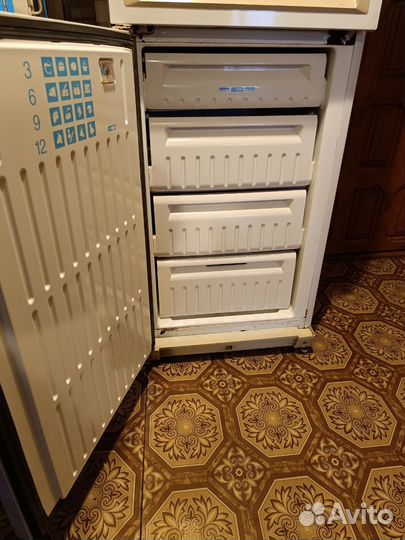 Холодильник Stinol-103 RF S 345