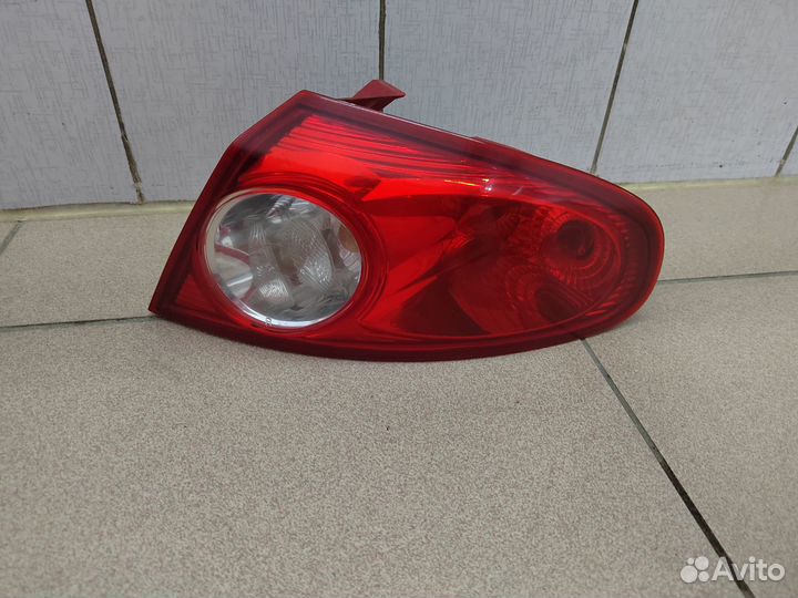 Фонарь задний правый наружный Lacetti хэтчбек