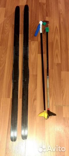 Беговые лыжи детские