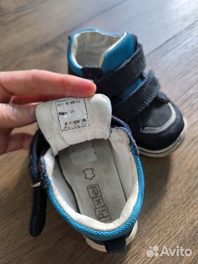 Демисезонные ботинки для мальчика 21р
