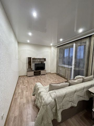 2-к. квартира, 56 м², 9/10 эт.