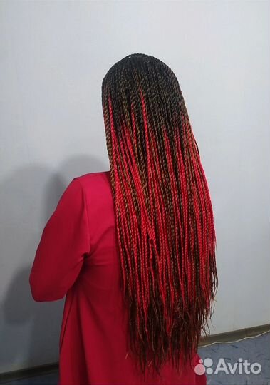 Афрокосы, косы с канекалоном, кудри, локоны