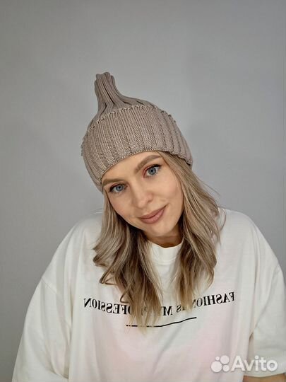 Шапка бини вязаная женская