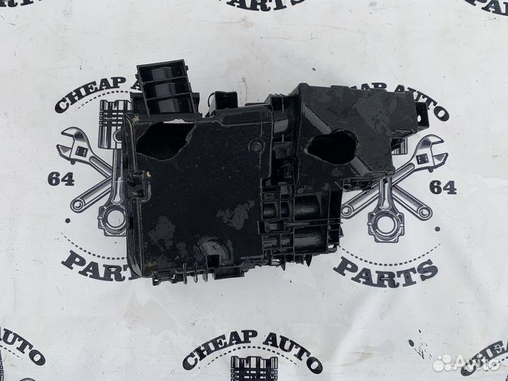 Кожух блока предохранителей Nissan Qashqai J11