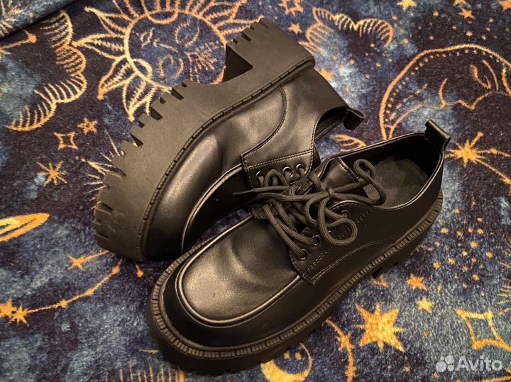 Ботинки женские 38