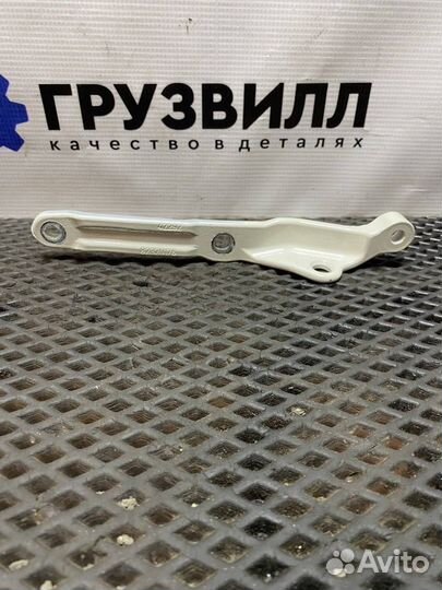 Петля капота левая Volvo FH4 82320176