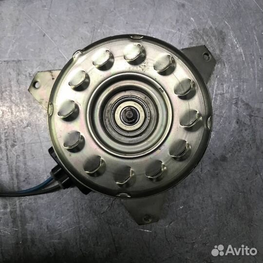 Мотор вентилятора охлаждения радиатора Subaru