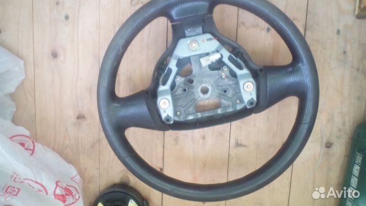 Руль мазда демио DY3W 2005 Г.В