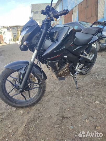 Мотоцикл bajaj pulsar NS200