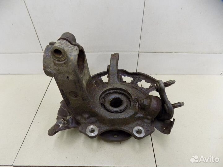 Кулак поворотный передний правый Polo (Sed RUS) 20